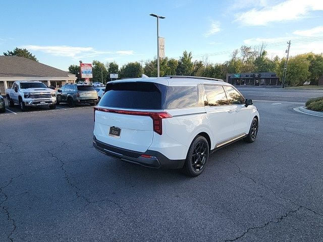 2025 Kia Carnival SX