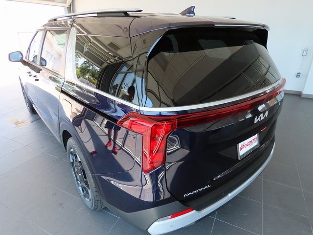 2025 Kia Carnival EX