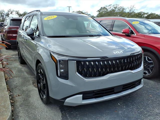 2025 Kia Carnival EX