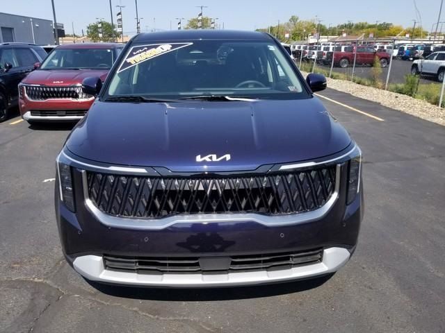 2025 Kia Carnival LXS