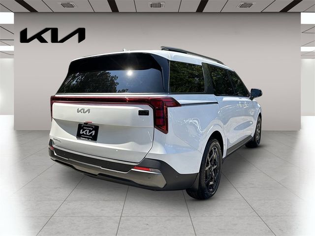 2025 Kia Carnival SX