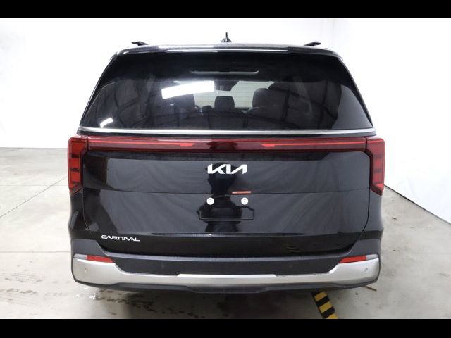 2025 Kia Carnival SX