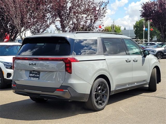 2025 Kia Carnival SX