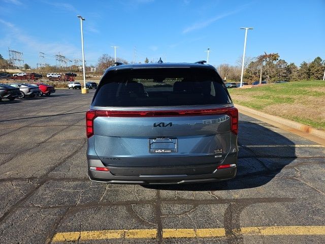 2025 Kia Carnival Hybrid SX