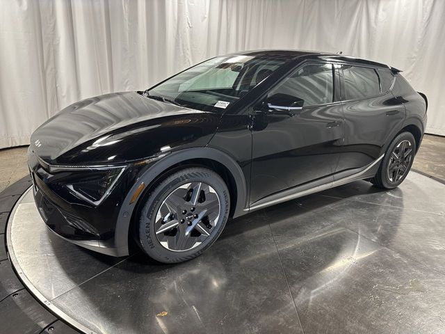 2025 Kia EV6 Light Long Range