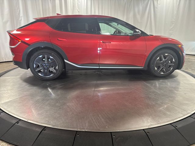 2025 Kia EV6 Light Long Range