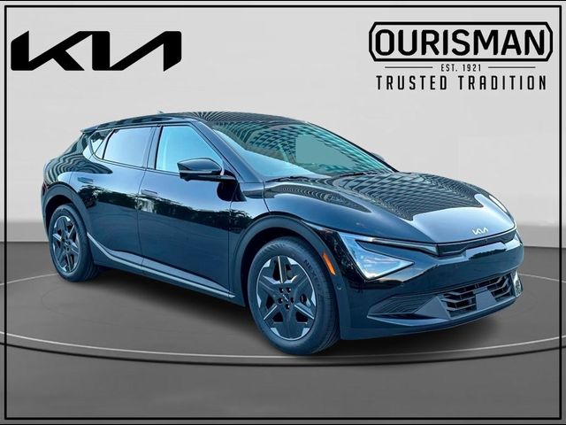 2025 Kia EV6 Light Long Range