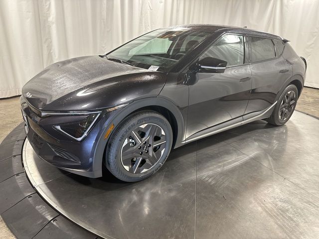 2025 Kia EV6 Light Long Range