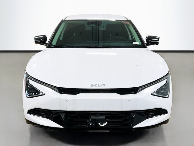 2025 Kia EV6 Wind