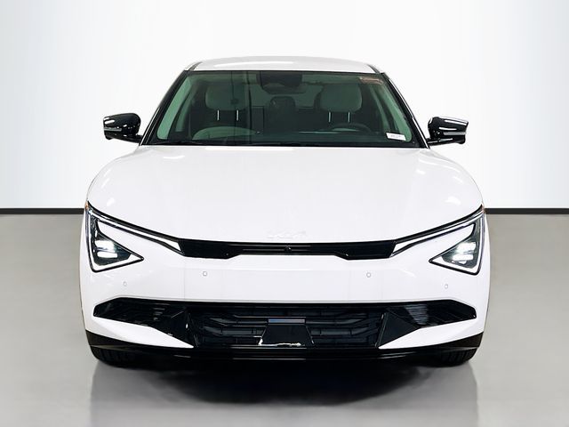 2025 Kia EV6 Wind