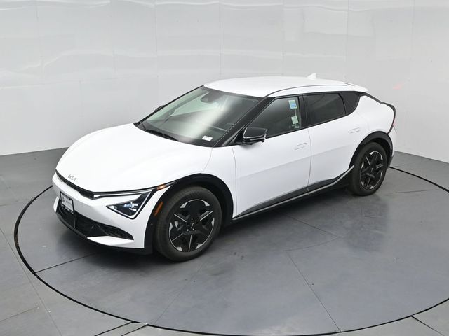 2025 Kia EV6 Wind
