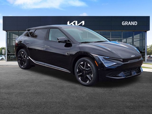 2025 Kia EV6 Wind