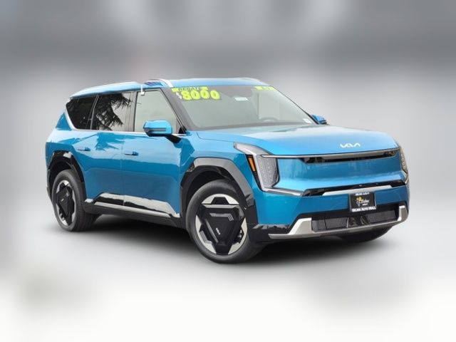 2025 Kia EV9 Land