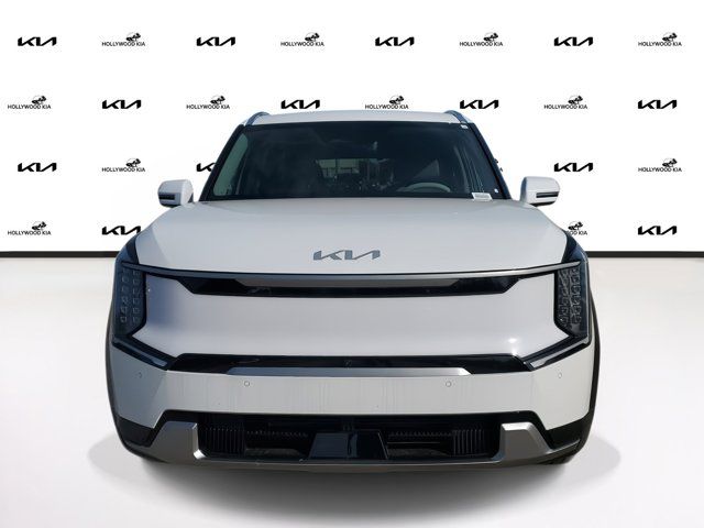 2025 Kia EV9 Land