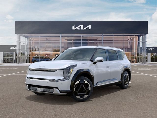 2025 Kia EV9 Land