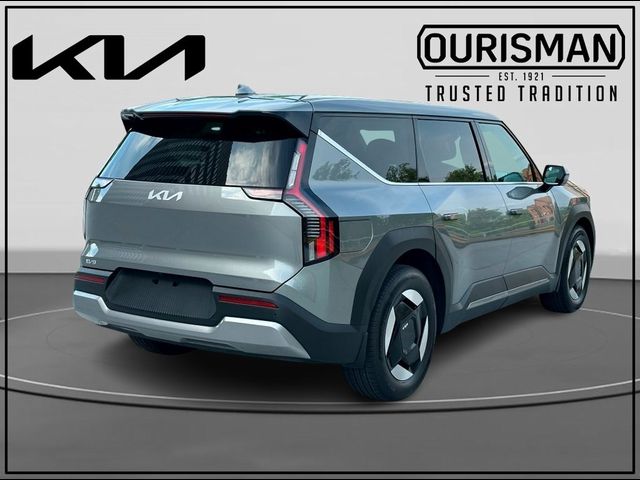 2025 Kia EV9 Light Long Range