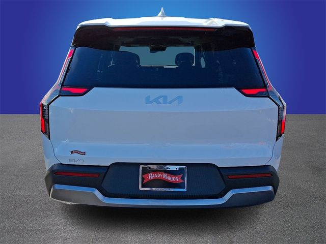 2025 Kia EV9 Light Long Range