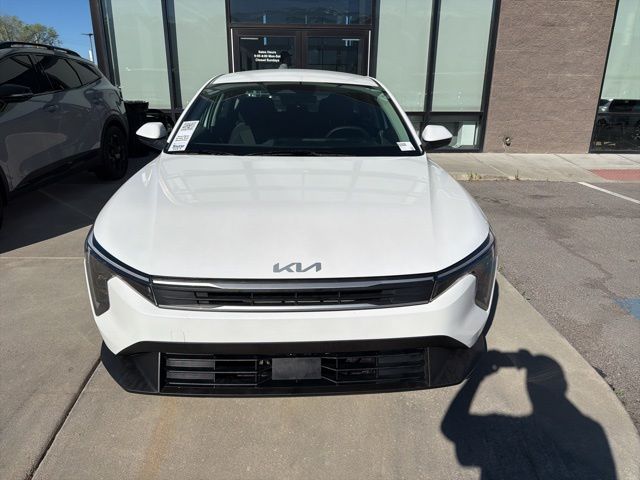 2025 Kia K4 LX