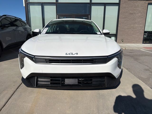 2025 Kia K4 LX