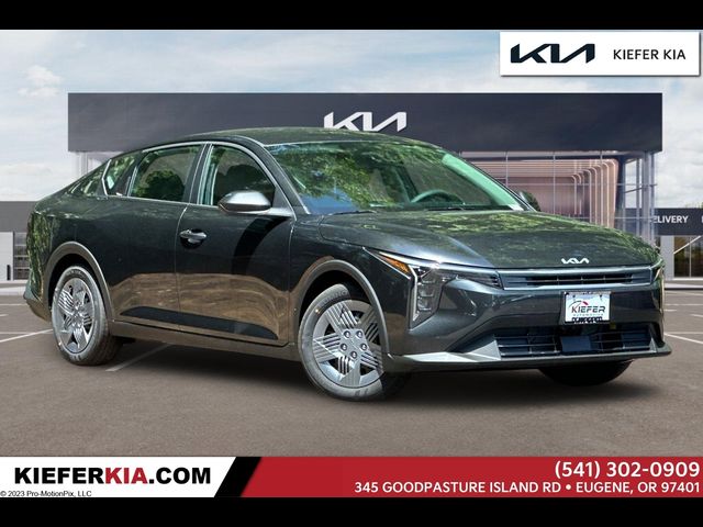 2025 Kia K4 LX