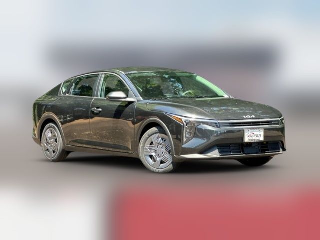 2025 Kia K4 LX