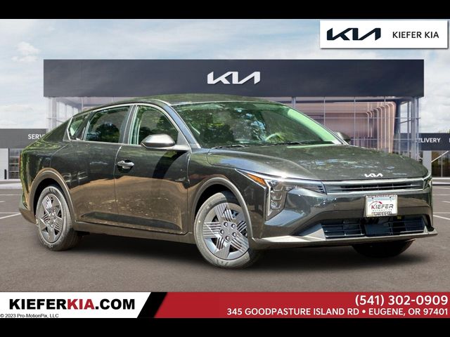 2025 Kia K4 LX