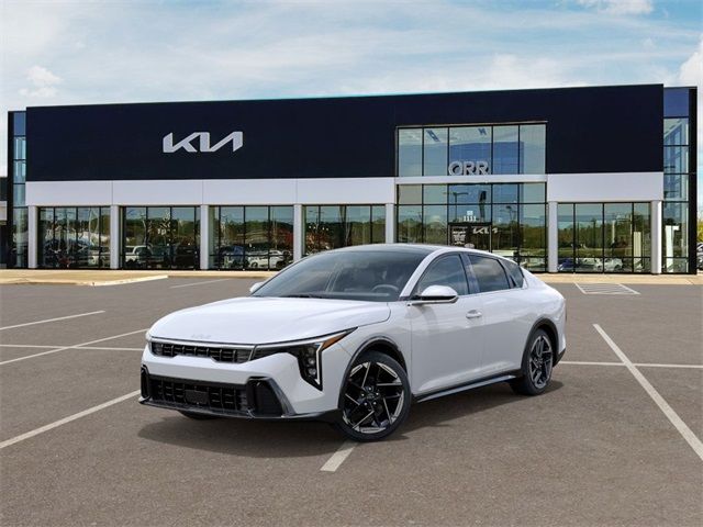 2025 Kia K4 GT-Line