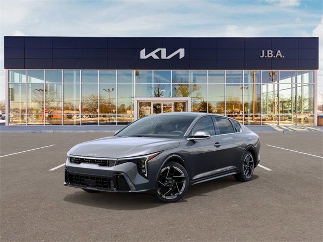 2025 Kia K4 GT-Line