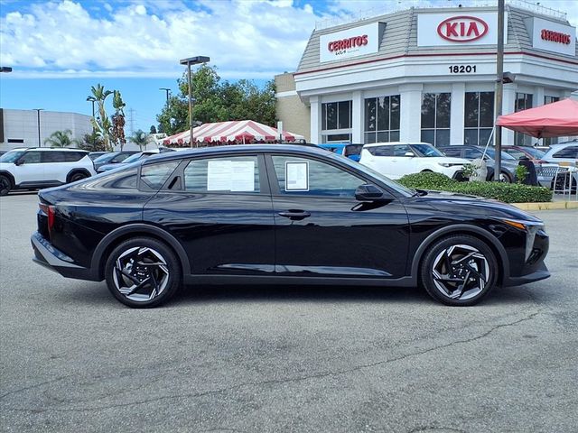 2025 Kia K4 EX