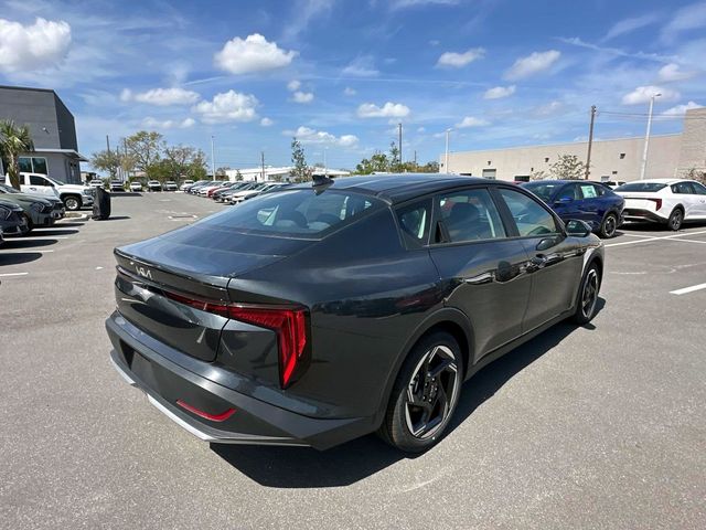 2025 Kia K4 EX