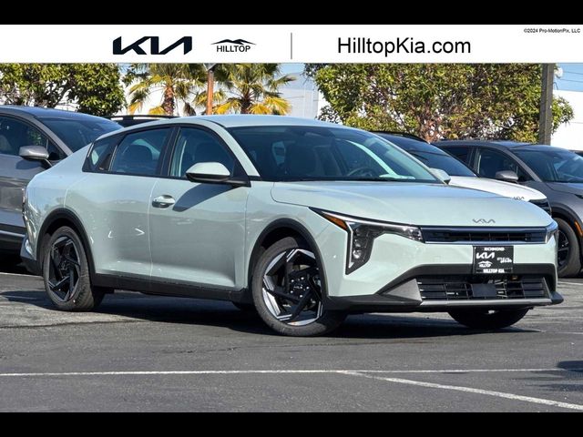 2025 Kia K4 EX