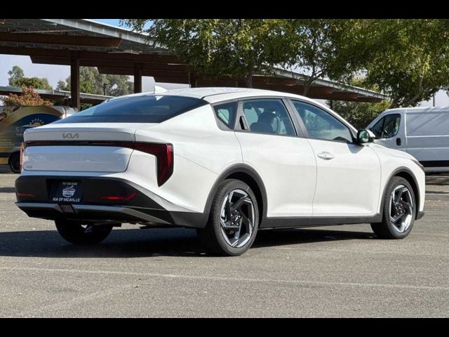2025 Kia K4 EX