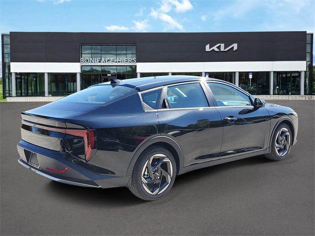2025 Kia K4 EX