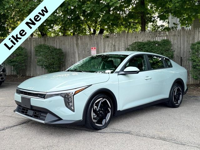 2025 Kia K4 EX