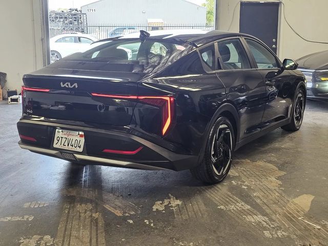 2025 Kia K4 EX