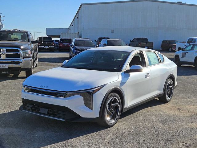 2025 Kia K4 EX