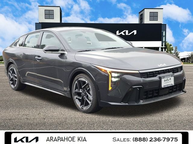 2025 Kia K4 GT-Line