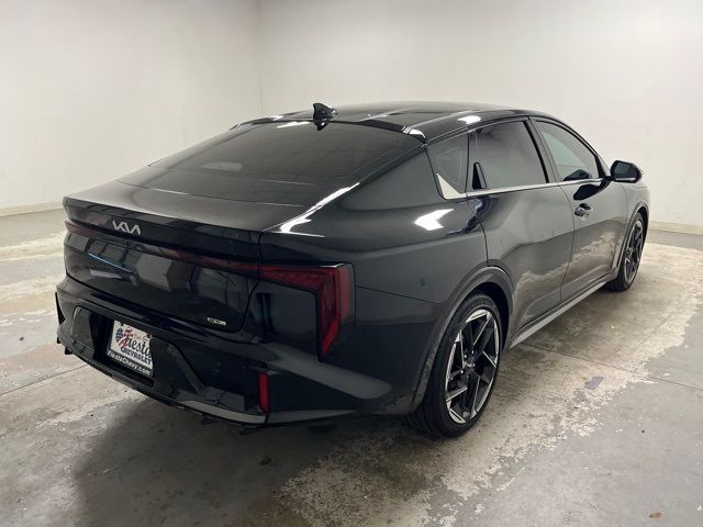 2025 Kia K4 GT-Line