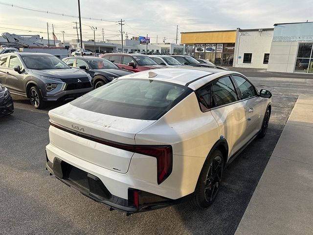 2025 Kia K4 GT-Line