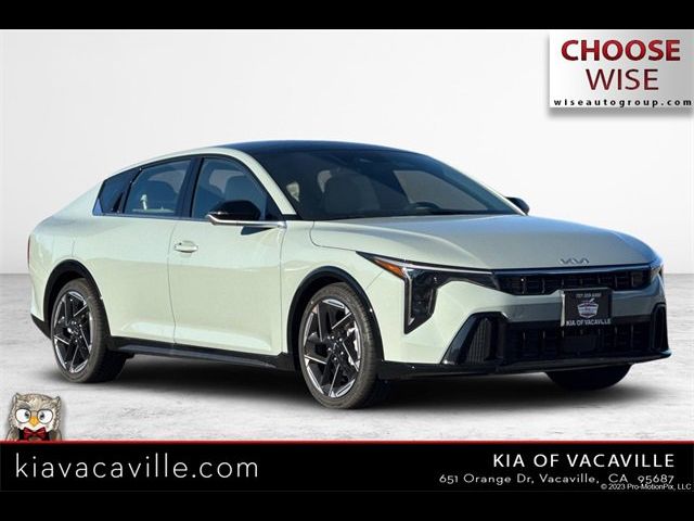 2025 Kia K4 GT-Line