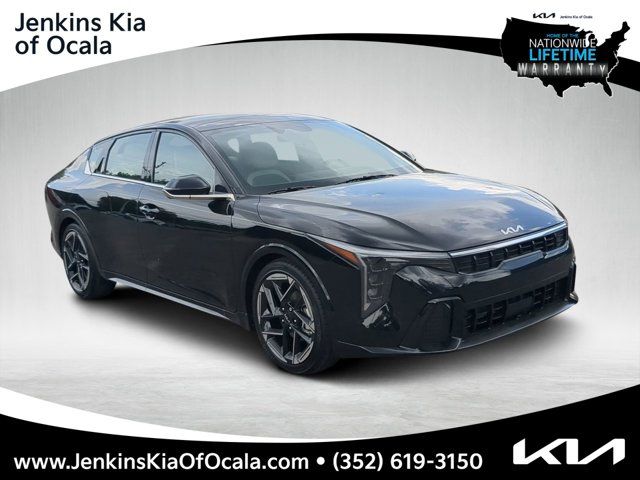 2025 Kia K4 GT-Line