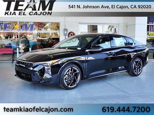 2025 Kia K4 GT-Line