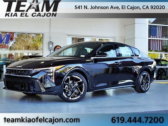 2025 Kia K4 GT-Line