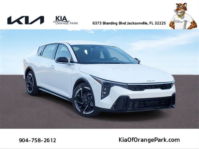 2025 Kia K4 GT-Line