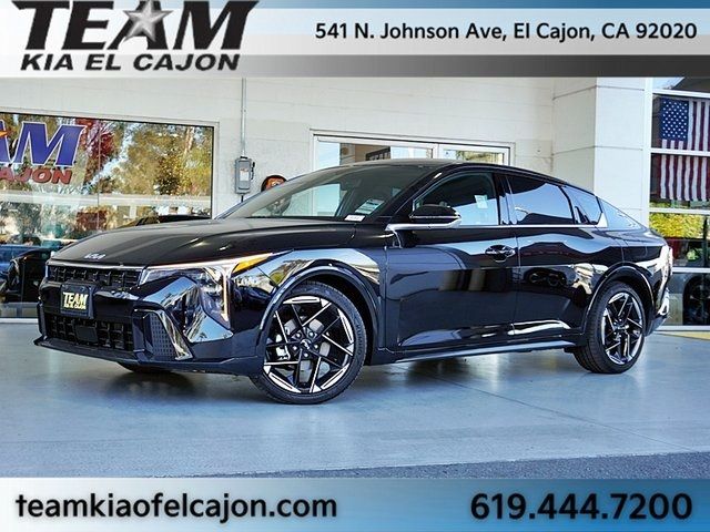 2025 Kia K4 GT-Line