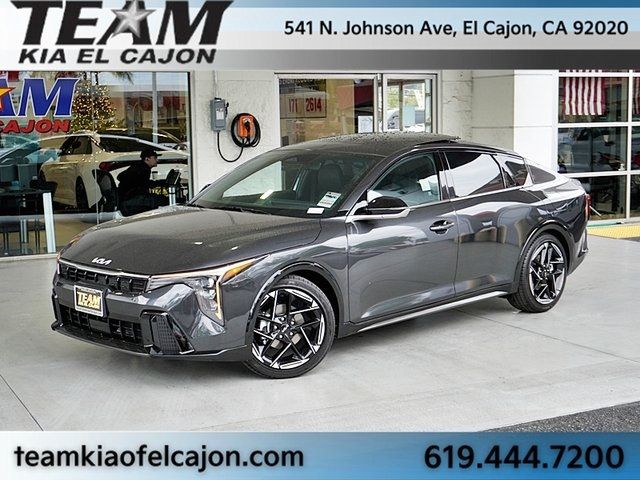 2025 Kia K4 GT-Line
