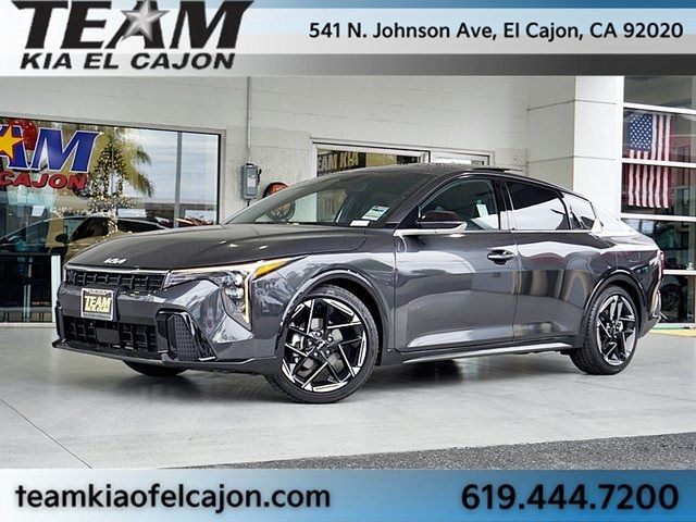 2025 Kia K4 GT-Line