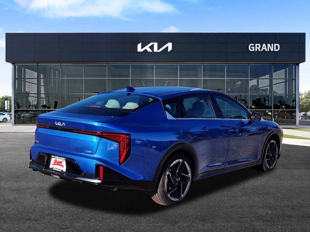 2025 Kia K4 GT-Line