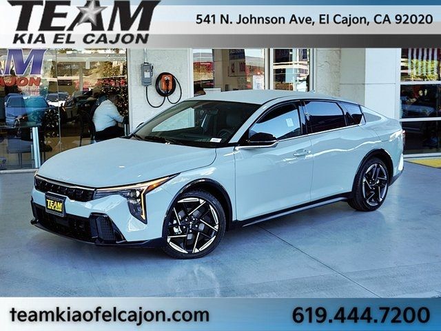 2025 Kia K4 GT-Line