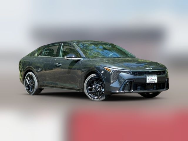 2025 Kia K4 GT-Line Turbo